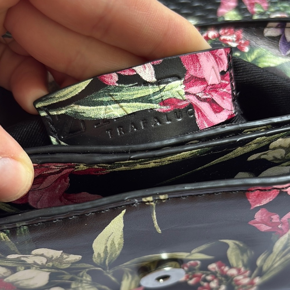 Zara Trafaluc Multicolor Floral Crossbody Bag - Picture 7 of 11